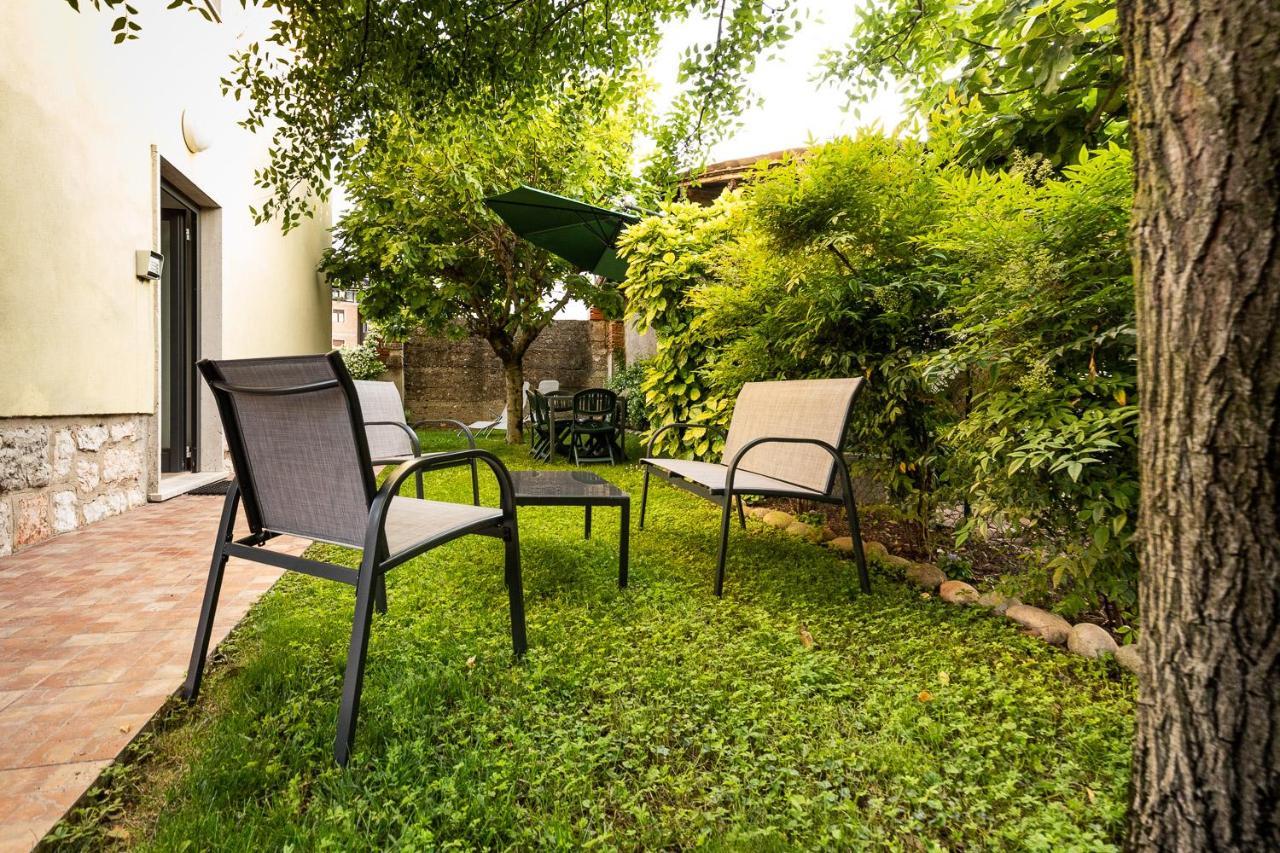 Verona Suites Экстерьер фото